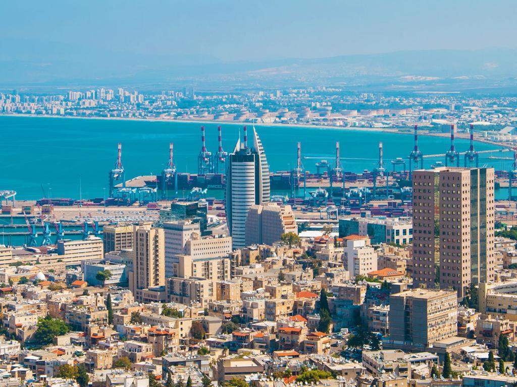 אחוזת רוטשילד לינה וארוחת בוקר